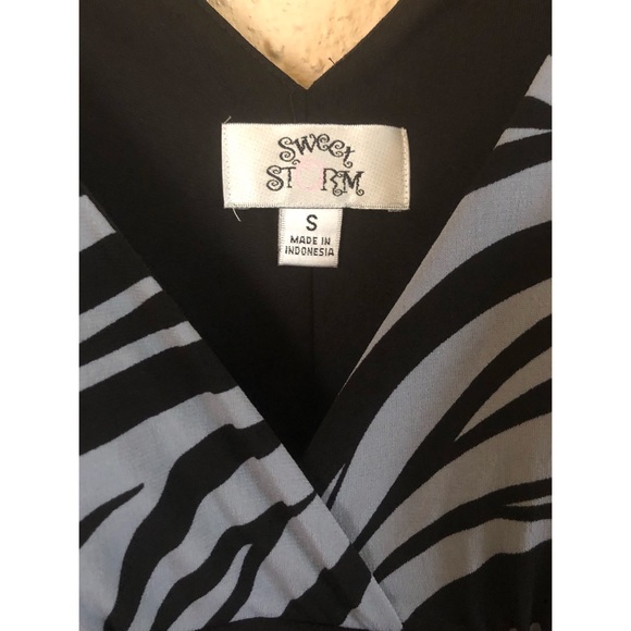 🦓Sweet Storm | Cocktail Dress🦓 - Picture 3 of 3